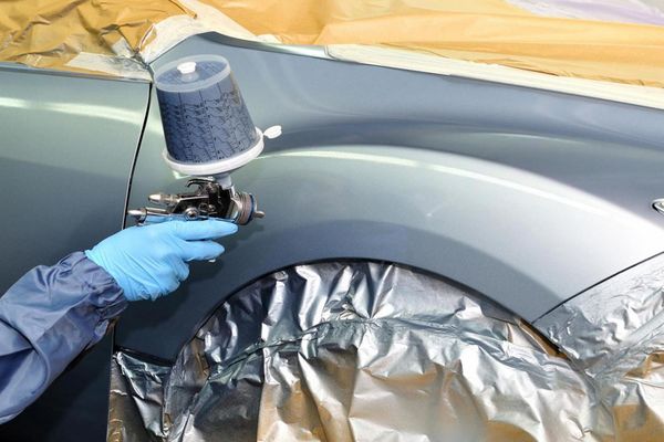 Carrosserie et peinture automobile