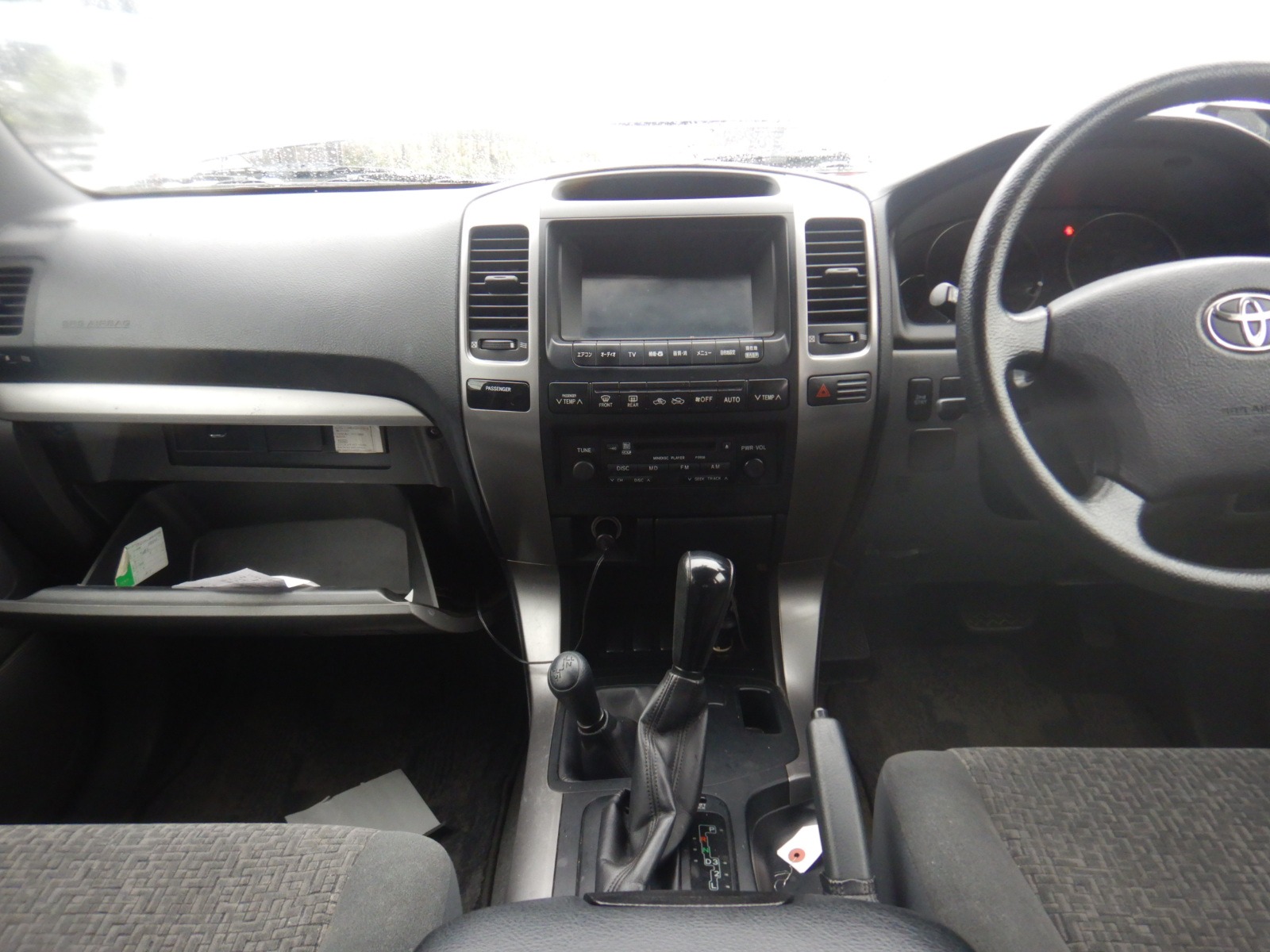 Photo 3 — TOYOTA PRADO TJR120