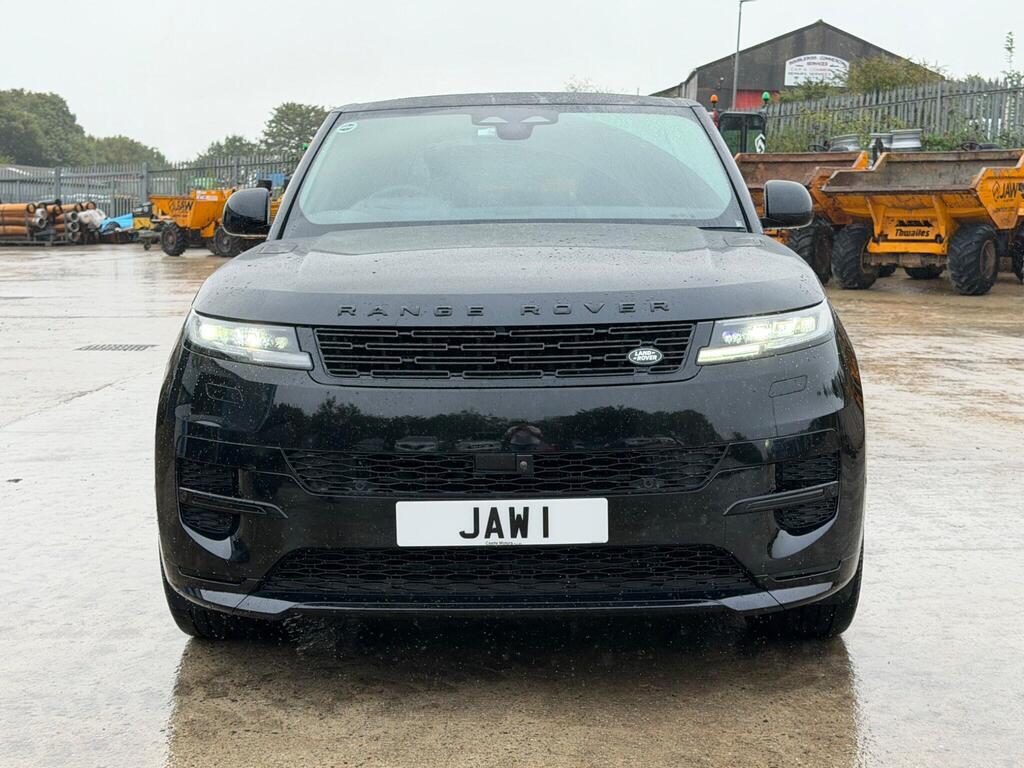 Photo 4 — LAND ROVER