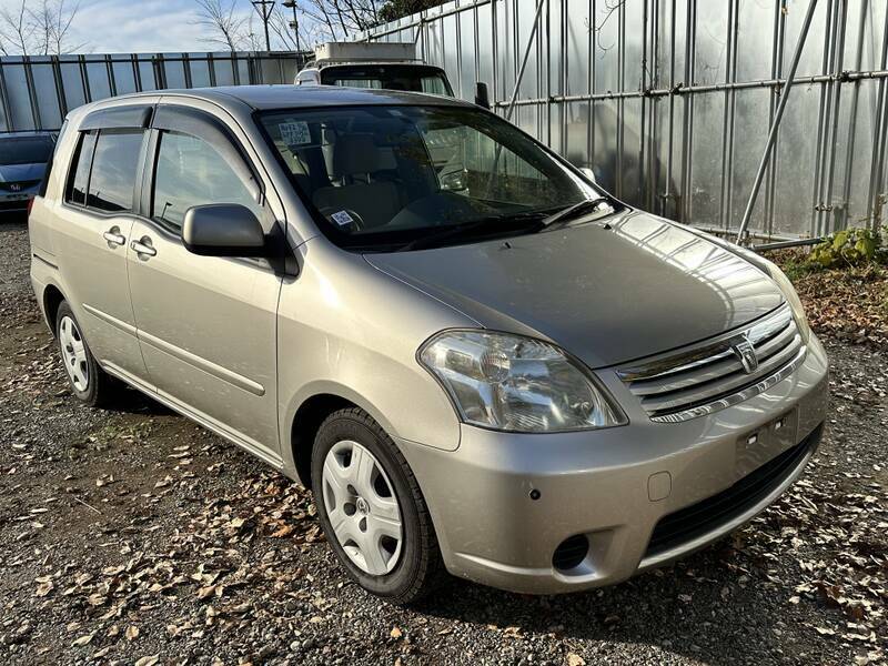 TOYOTA RAUM