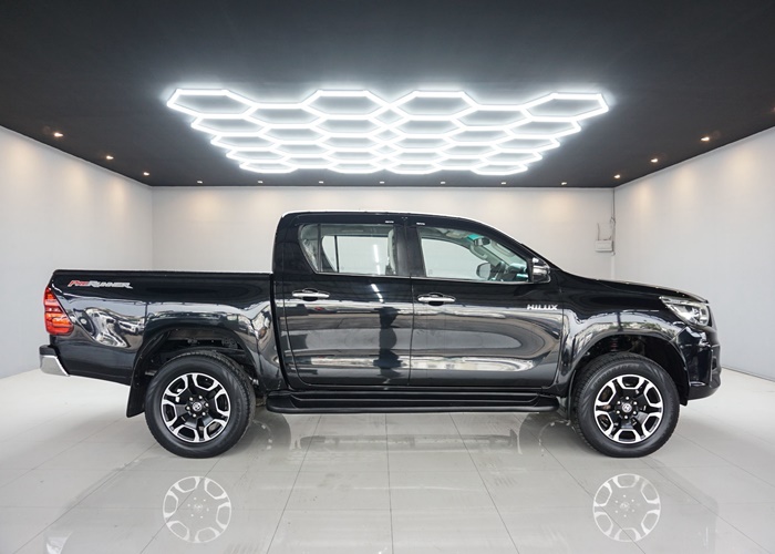 Photo 2 — TOYOTA HILUX DOUBLE