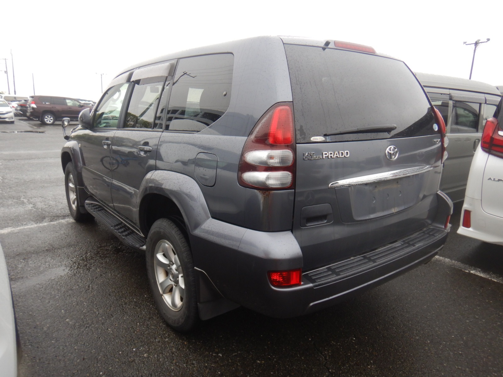 Photo 4 — TOYOTA PRADO TJR120